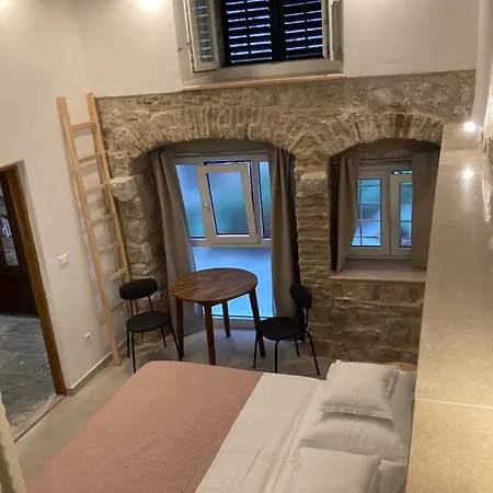 Akantus Studio Apartment Daire *